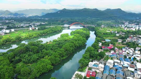 桂林漓江两岸山水风光