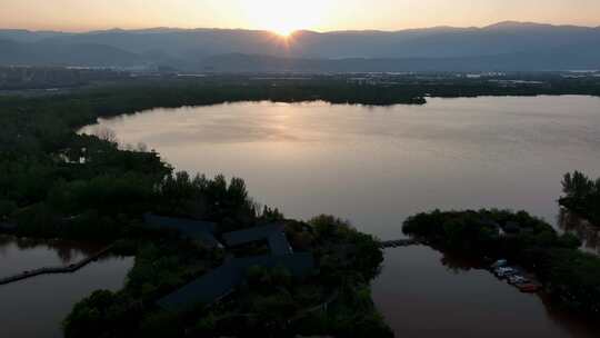 航拍四川大凉山西昌邛海湿地公园风光