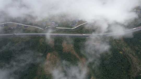 乡村大山里的云雾 森林 天空 宣传片素材