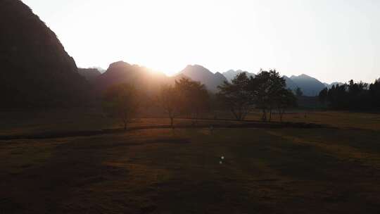 草原 夕阳 静谧