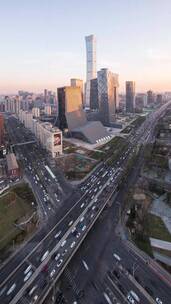 北京东三环国贸繁华地带车水马龙竖拍延时
