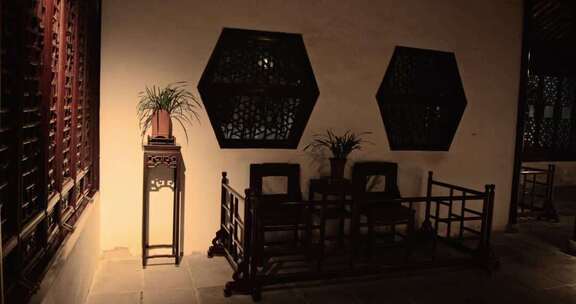 中式古建筑夜间门窗室内设计