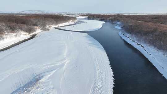 航拍呼伦贝尔冬季风光海拉尔河湿地雪景