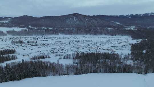 新疆北疆阿勒泰喀纳斯冬季雪景童话世界航拍