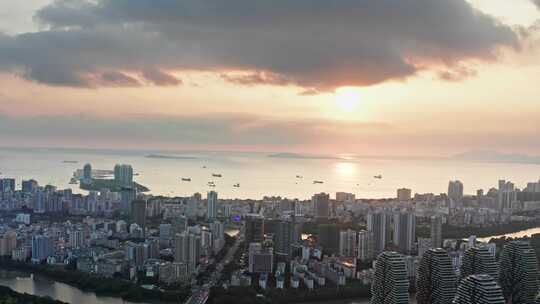 海南三亚湾海滨城市