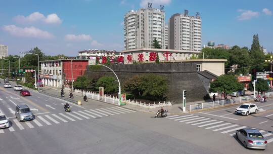 陕西汉中古城墙低飞前进