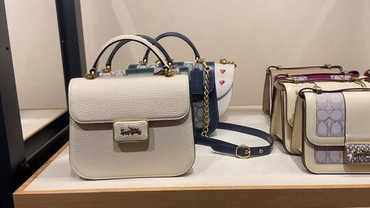 济南银座商城coach品牌、MICHAEL KORS品牌