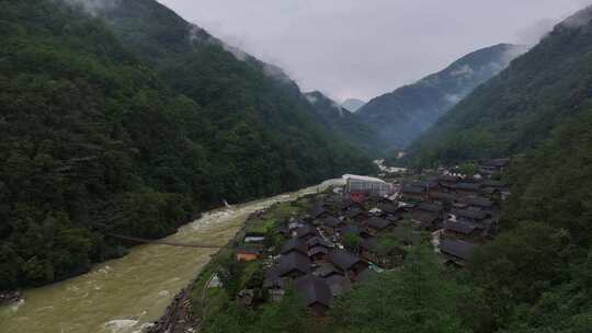 云南怒江州贡山独龙江乡巴坡村航拍风光