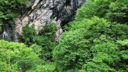 湖北神农架5A景区天生桥航拍