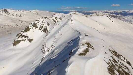 4K登峰登山高山雪山攀登冬季滑雪