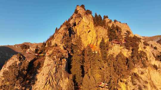 青海互助天门寺山峰蓝天航拍视频