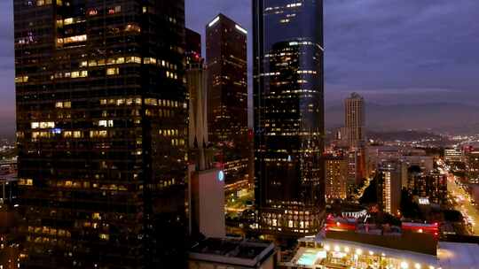 城市航拍洛杉矶摩天大楼城市交通夜景灯光