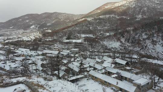 2022年第一场雪，青山粉黛