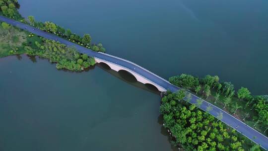 南昌象湖湿地公园石拱桥