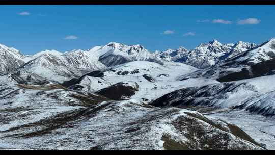 高原雪景