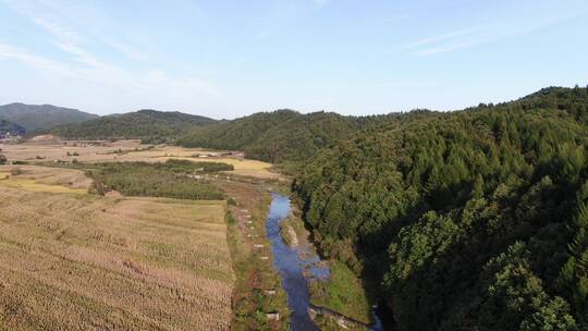 航拍东北长白山地区浑河岸边