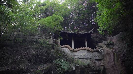 杭州宝石山景区金鼓洞景点