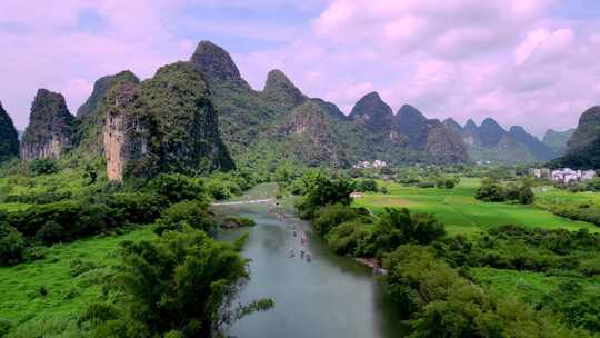 航拍桂林阳朔遇龙河景区竹筏漂流