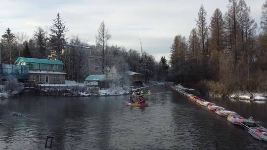 吉林二道白河魔界漂流，航拍冰河雪景