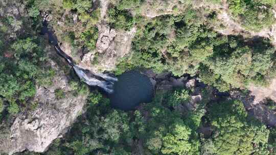 浙江省温州市瓯海区仙岩镇仙岩风景区