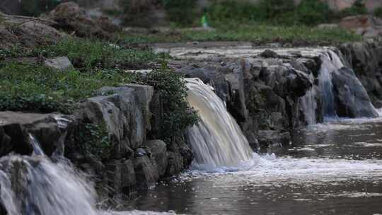 水污染 河流垃圾  环境污染 污水排放视频素材模板下载