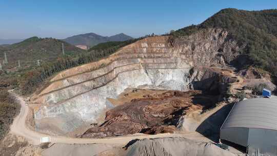 矿山采石厂山体破坏自然环境破坏视频素材模板下载