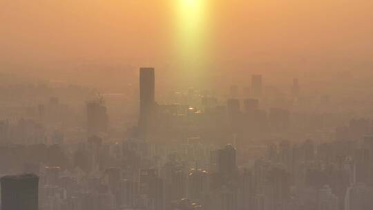 夕阳下的城市