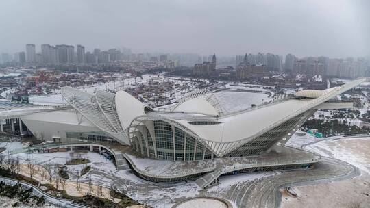 航拍雪后金沙滩