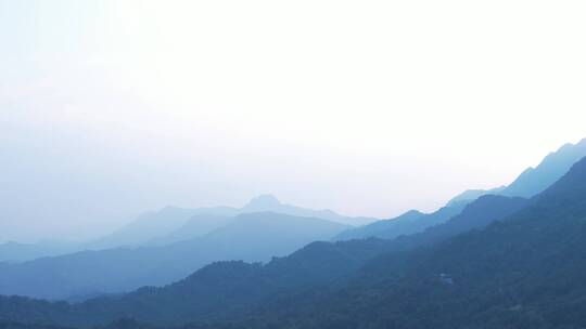 山峦叠嶂空镜