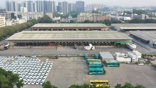 航拍深圳龙华区观澜城市建设及老城区