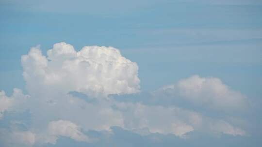 蓝天白云延时晴朗天空云朵飘动晴空好天气