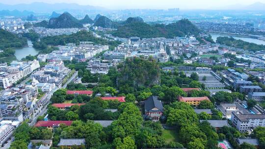 桂林独秀峰王城景区靖江王府航拍市区全景