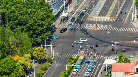 城市路口繁忙交通延时4K