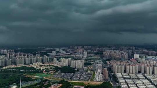 延时，大雨来临前的云朵