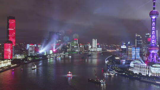 上海俯瞰陆家嘴金融城外滩灯光秀