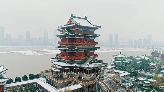 滕王阁景区的雪天