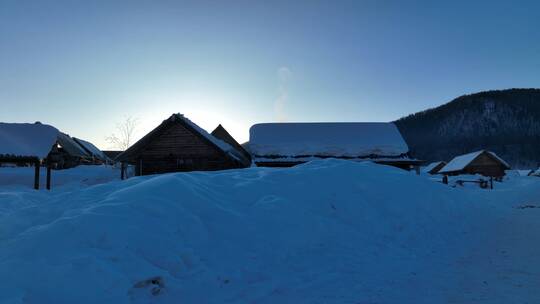 新疆禾木村雪景