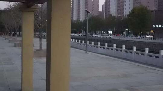 出行 街边 路边 街景