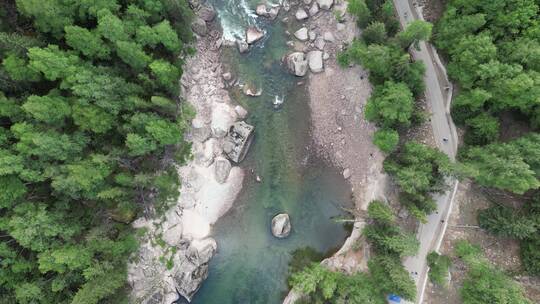 自然风光溪水河流无人机航拍