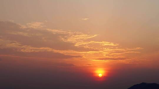 天空日落延时黄昏夕阳晚霞太阳下山夜幕降临