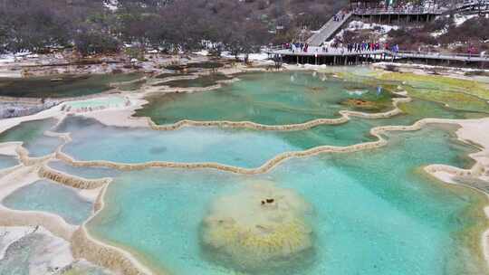 4K航拍四川九寨沟黄龙景区五彩池