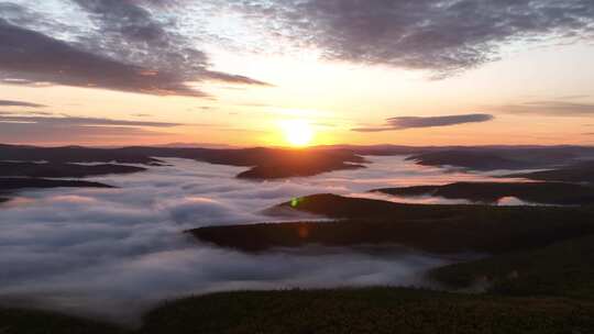 航拍黎明山川云海朝阳