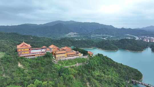 中国广东省珠海市斗门区斗门镇黄杨山金台寺