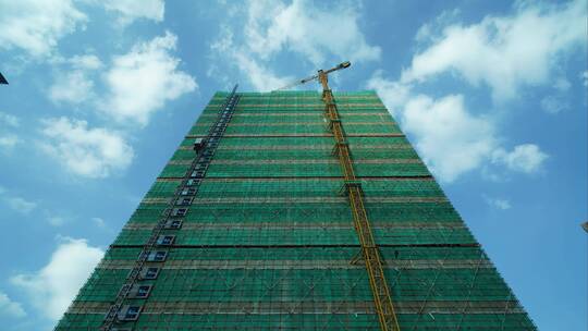 蓝天白云在建高楼延时视频视频素材模板下载