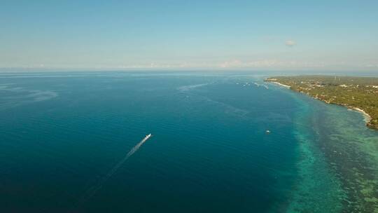 海边 度假 航拍 海岸线 大海