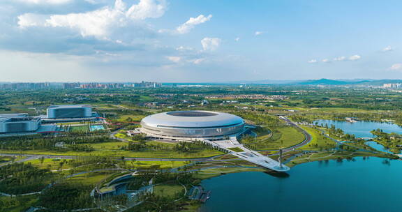 成都东安湖体育公园晴朗夏天全景航拍延时