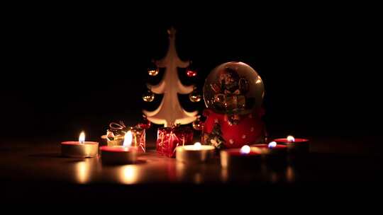 圣诞树圣诞老人蜡烛祈福