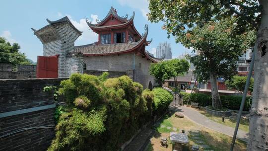 广西柳州旅游景点东门城楼城门