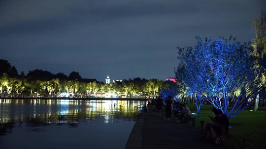 杭州西湖景区断桥夜景