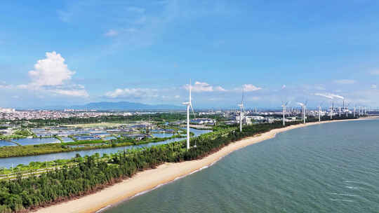 海南东方市鱼鳞洲海边的风车